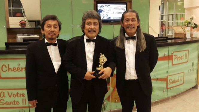 Instagram/@triobimboofficial