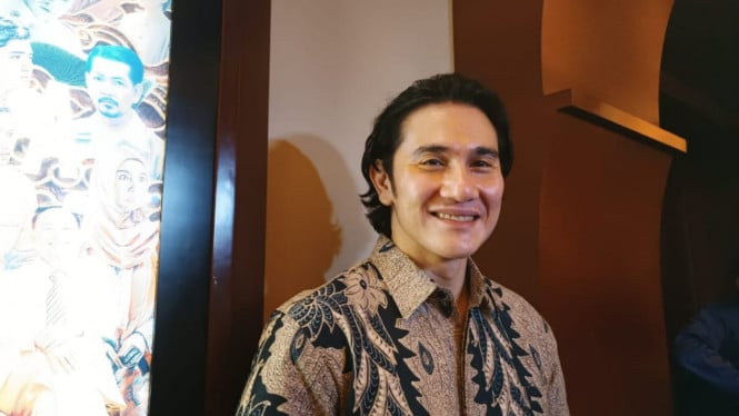 Intipseleb/Tiya Sukmawati