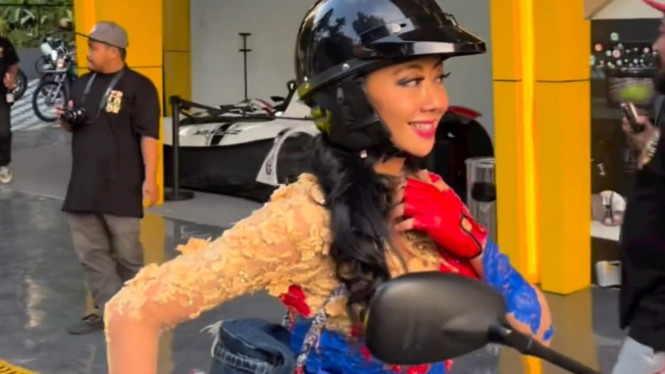 Instagram/kia.poetri