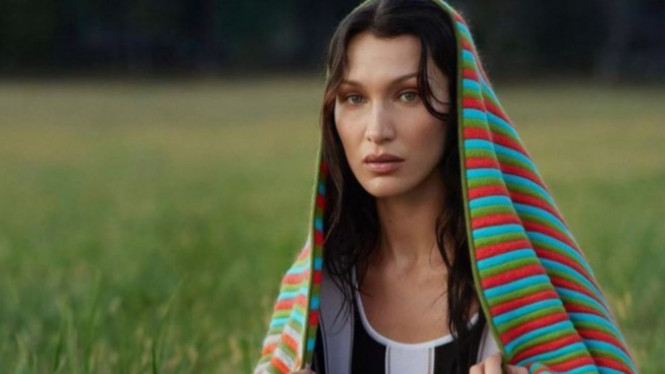 Instagram/@bellahadid