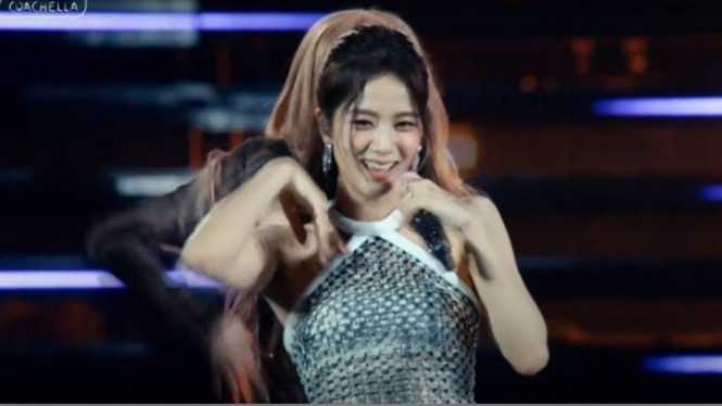 YouTube.com/coachella