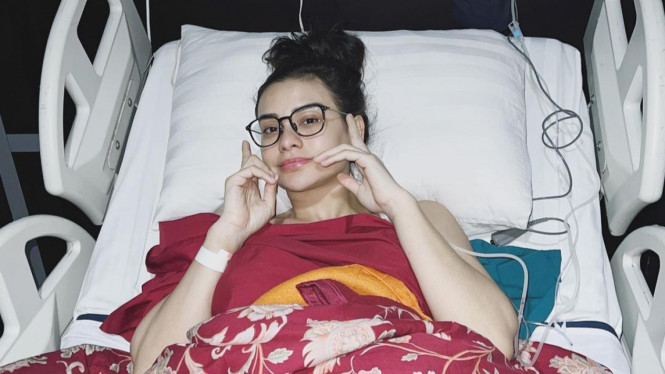 Instagram/noraalexandra