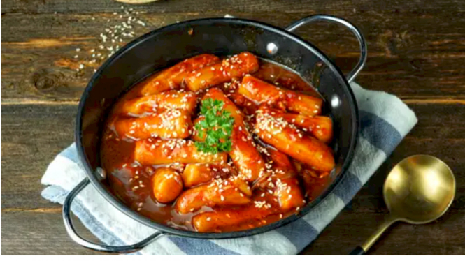 Resep Tteokbokki Rumahan, Cocok Makanan Sambil Nonton Drakor