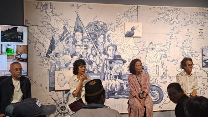 Intipseleb/Tiya Sukmawati