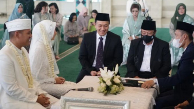 Instagram/@diaz.hendropriyono