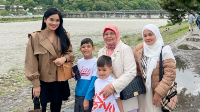 Instagram/@titi_kamall