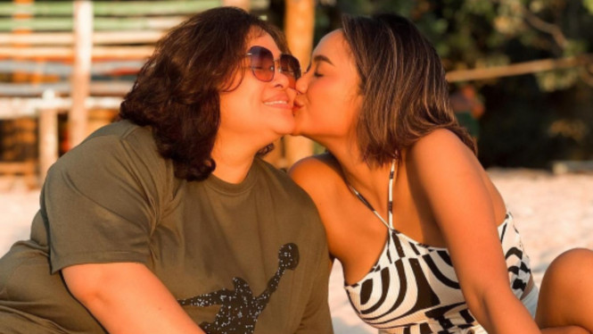 Instagram/ @lalamarionmj