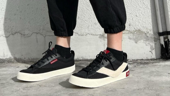 Instagram/ @ventelashoes