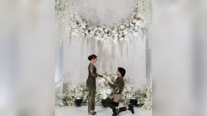 Instagram/thebridestory