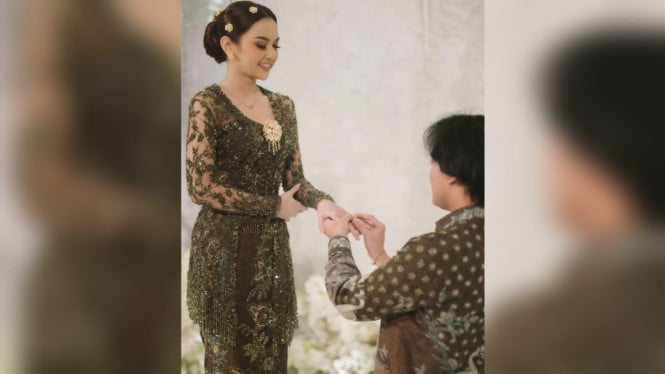 Instagram/thebridestory