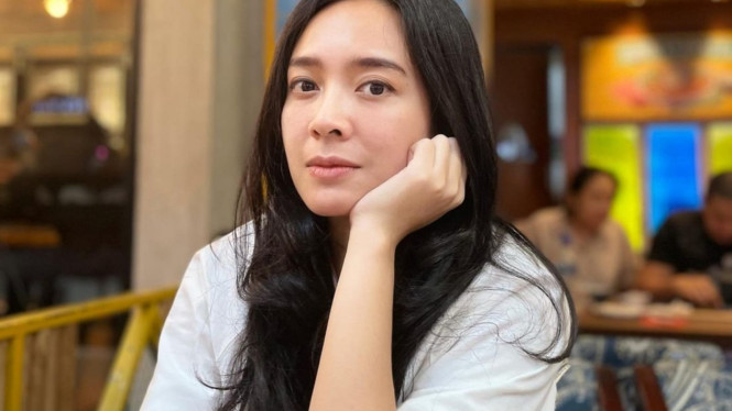 Instagram/dea_ananda