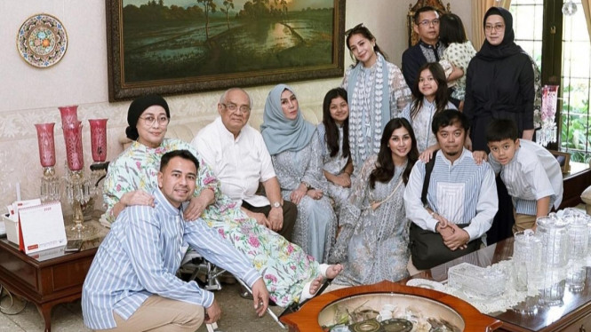 Instagram/@raffinagita1717