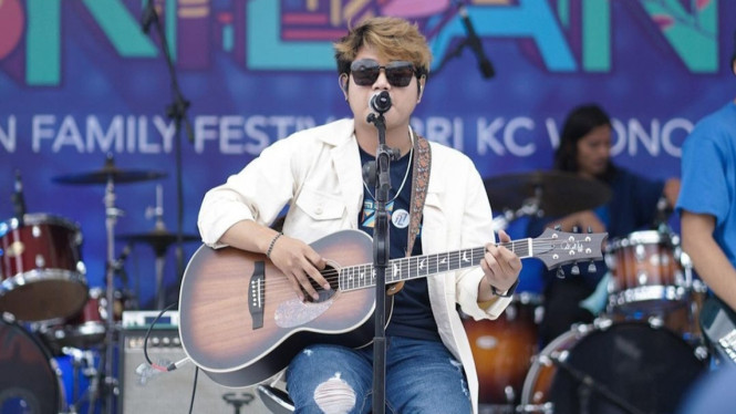 Instagram/@tyoksatrio