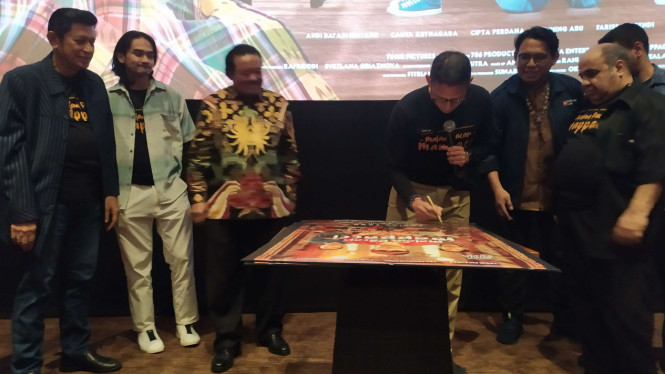 IntipSeleb/ Wahyu Firmansyah