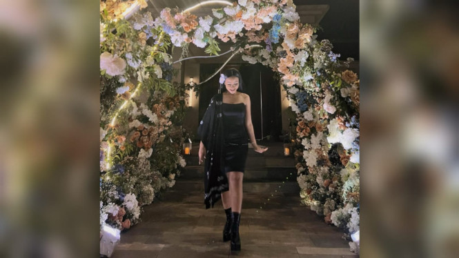 Instagram/yurayunita