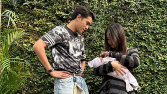 Julian Jacob, Mirriam Eka