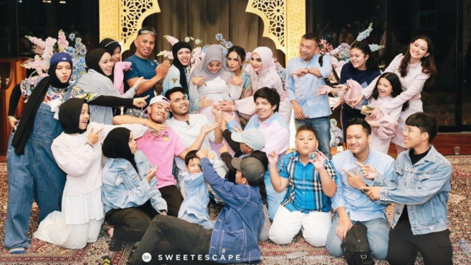 Atta Halilintar dan Ameena