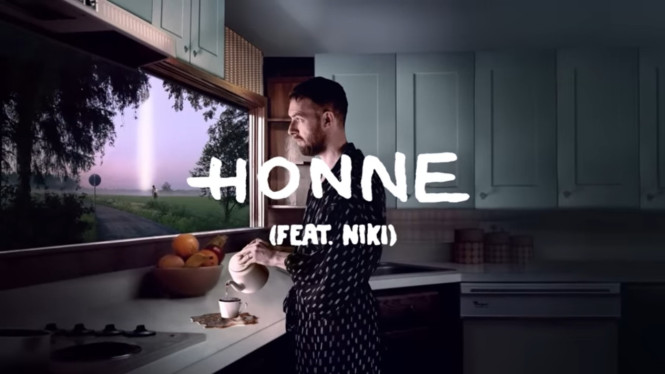 HONNE 