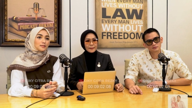 Citra Kirana dan Rezky Aditya