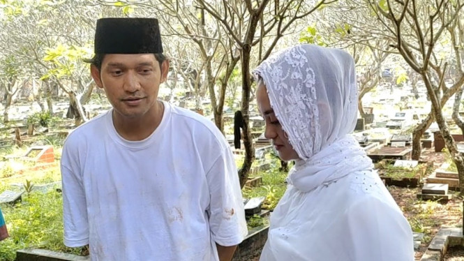 Ibnu Jamil dan Ririn Emawati