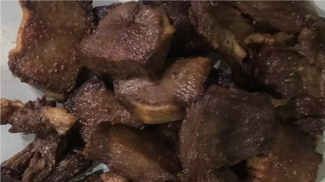 Lidah sapi goreng tepung