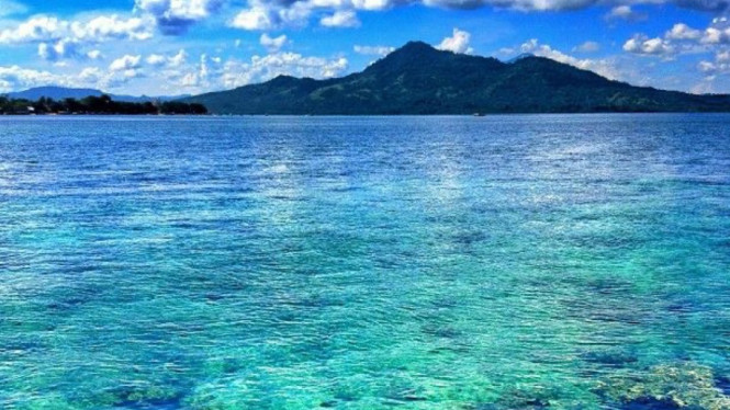 Taman nasional bunaken