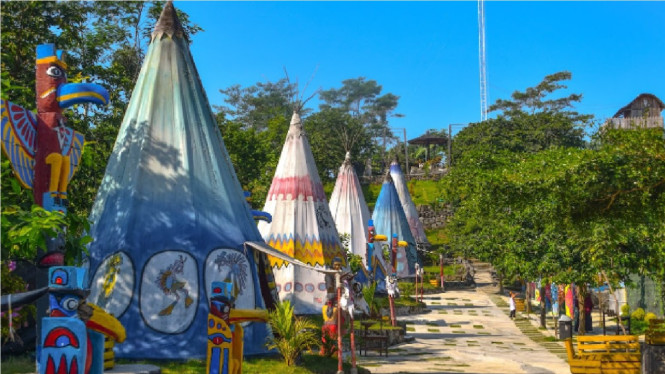 Wisata Kampung Indian Kediri