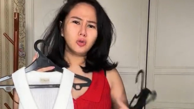 instagram/denisechariesta