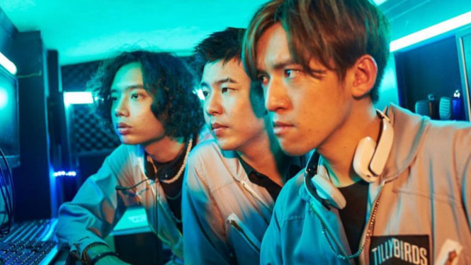 Instagram/Tillybirds