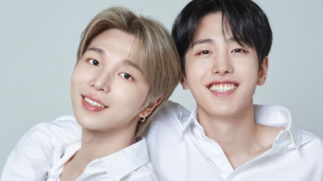 Twitter.com/officialsevenus