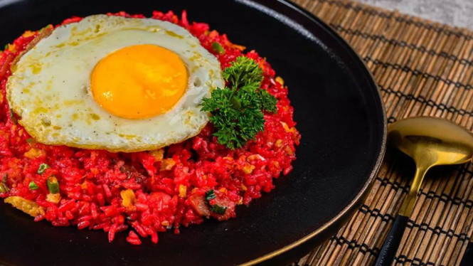 Instagram.com/@nasgor.merah