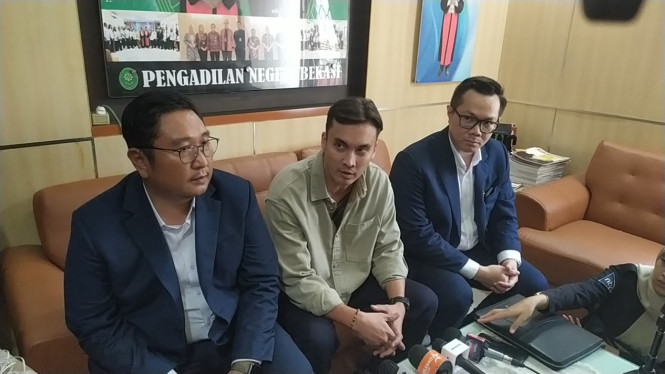 IntipSeleb/ Wahyu Firmansyah