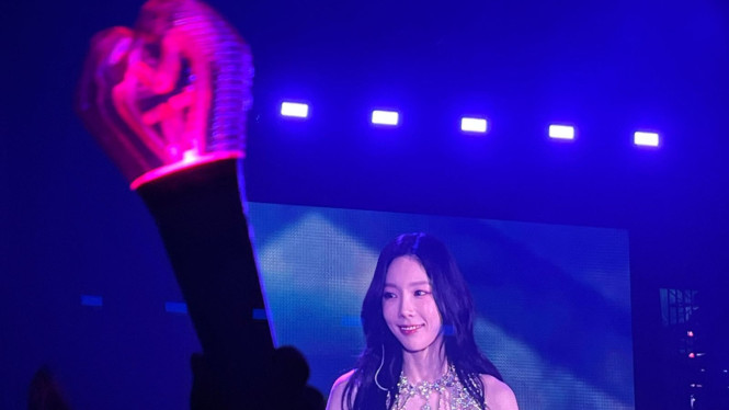 IntipSeleb/Cahaya Padang