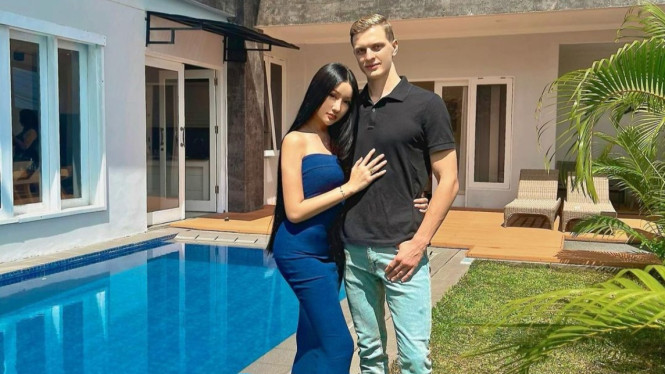 Instagram/lucintaluna_manjalita