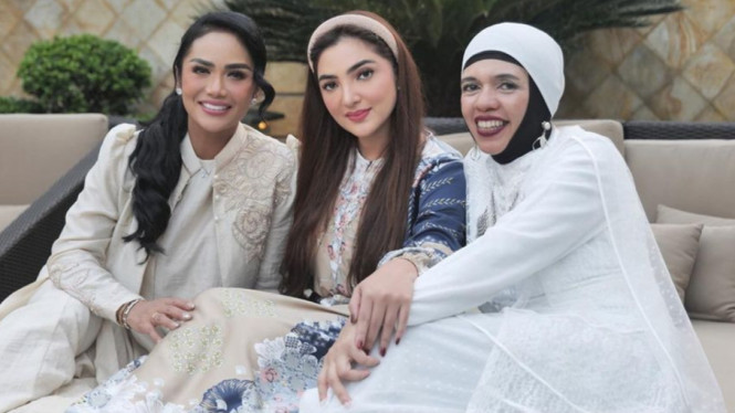 Instagram/ashanty_ash