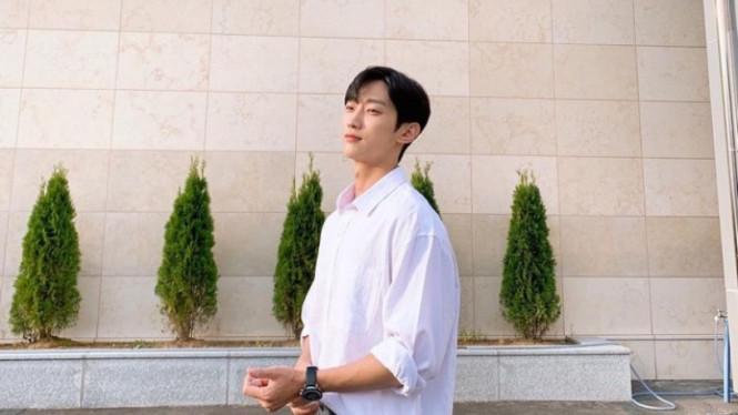 Instagram.com/jinyoung0423