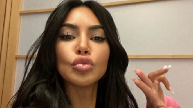 Instagram/@kimkardashian