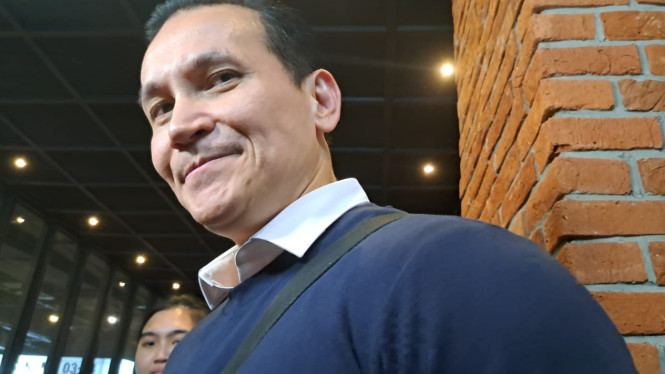 Intipseleb/Tiya Sukmawati