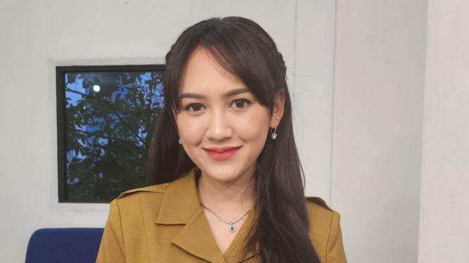 Instagram/happyasmara