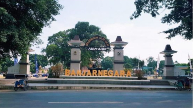 IntipSeleb Highlight: Tempat Nongkrong di Banjarnegara, Rujuk Jadi Kado