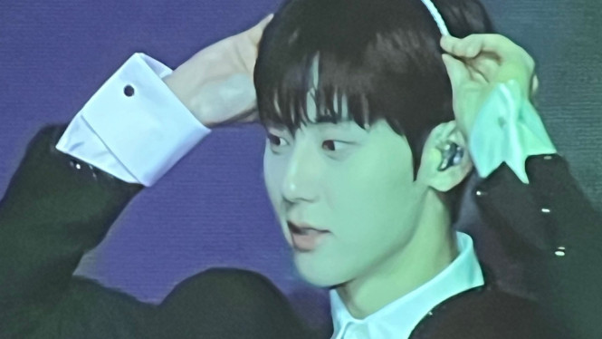 IntipSeleb/Cahaya Padang