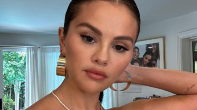 Instagram/@selenagomez