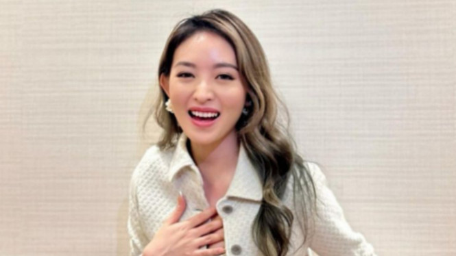 Instagram/@natashawilona12