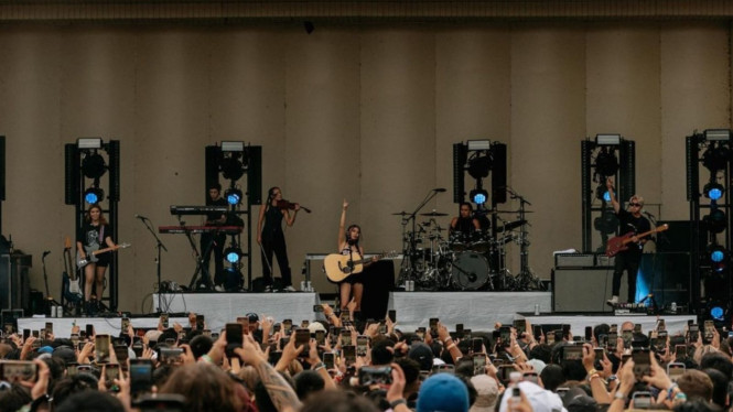 Instagram/nikizefanya