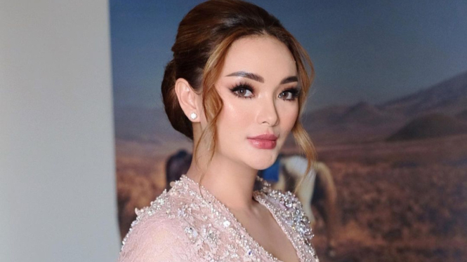 4 Artis yang Dikritik Saat Diharapkan dan Dipilih Jadi Duta, No 1 Heboh