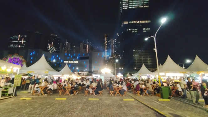 IntipSeleb/ Wahyu Firmansyah