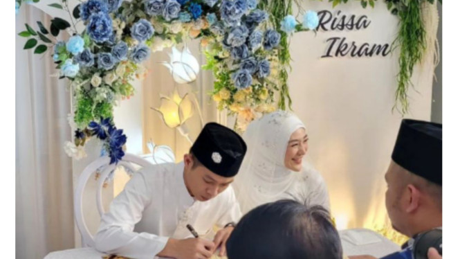 Instagram/@yoga_mahesaa