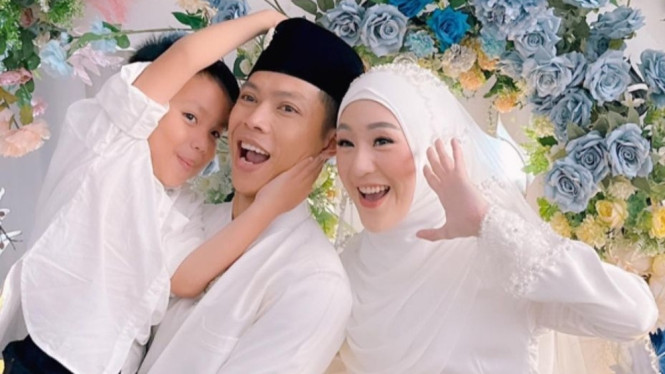 Instagram/ @larissachou