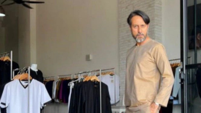 Instagram/@bront_palarae