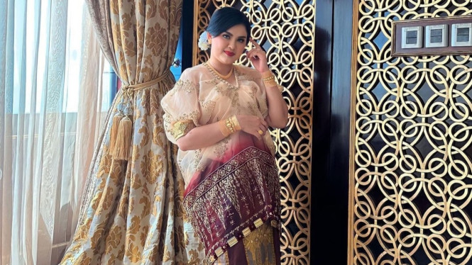 Instagram/ @nurutami.s